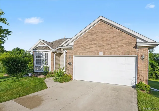Photo 3 of Sale Pending at 4395 Cross Crk Blvd, Burton, MI 48509 1461 | MLS# 61013441 | Listing updated on 2026-08-29