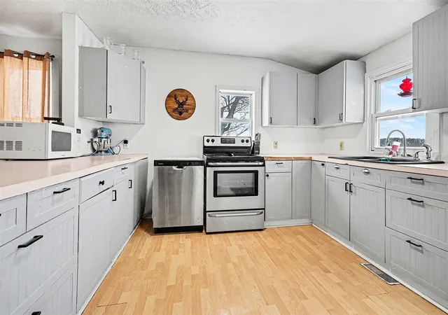 5th image of 5947 E State Rd, Hastings, MI 49058 | MLS# 70513727