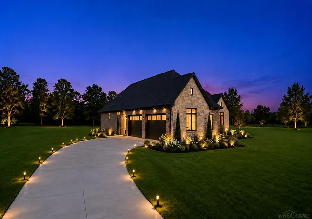 3rd image of 4025 Taft Rd, Bruce Twp, MI 48065 | MLS# 50206567