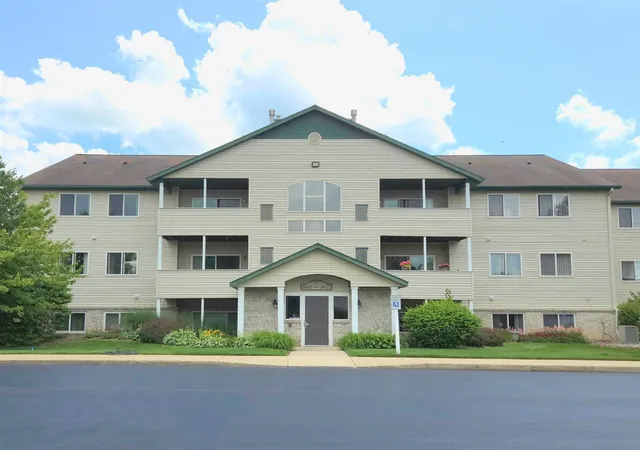 Homes for sale in Caledonia, MI | 8621 S Jasonville Ct #162, Caledonia, MI 49316 | MLS# 70537801