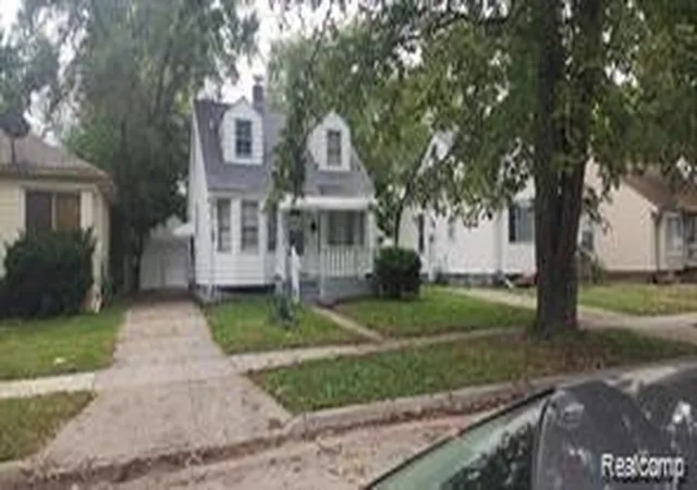 Homes for sale in Harper Woods, MI | 18580 Kingsville St, Harper Woods, MI 48225 | MLS# 60971144