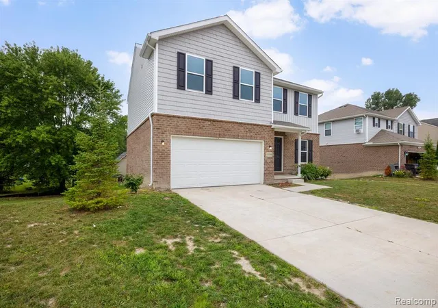 3rd image of 10306 Island Lake Dr, Taylor, MI 48180 8232 | MLS# 61024321