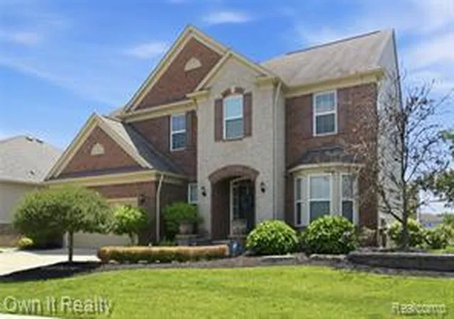 Homes for sale in South Lyon, MI | 58683 Winnowing Cir, South Lyon, MI 48178 | MLS# 61009326