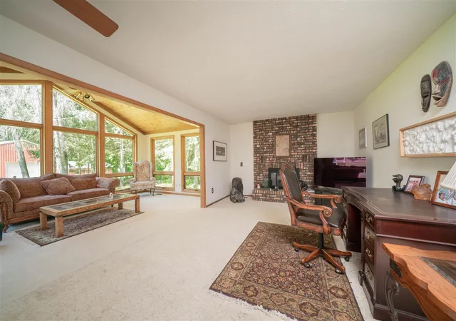 3rd image of 34268 County Road 653, Paw Paw, MI 49079 | MLS# 70543153