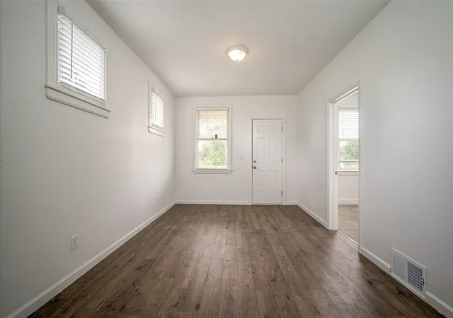3rd image of 17412 Wanda St, Highland Park, MI 48203 | MLS# 70538325