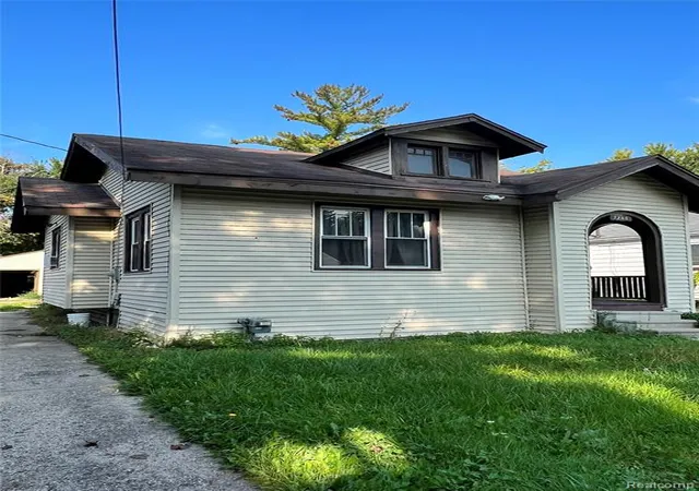 1st image of 2243 Avon St, Saginaw, MI 48602 | MLS# 60923141