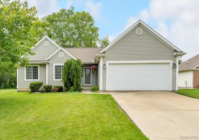 Homes for sale in Grand Blanc, MI | 4436 Maplewood Meadows Ave, Grand Blanc, MI 48439 | MLS# 61008122