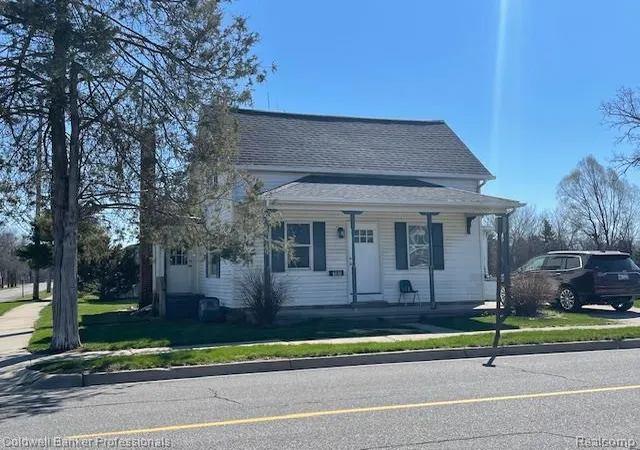 Homes for sale in Lapeer, MI | 105 S Court St, Lapeer, MI 48446 | MLS# 60983677