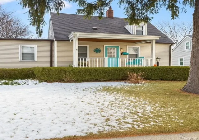 Photo 1 of Sale Pending at 17890 Martin Rd, Roseville, MI 48066 | MLS# 60957877 | Listing updated on 2026-07-13