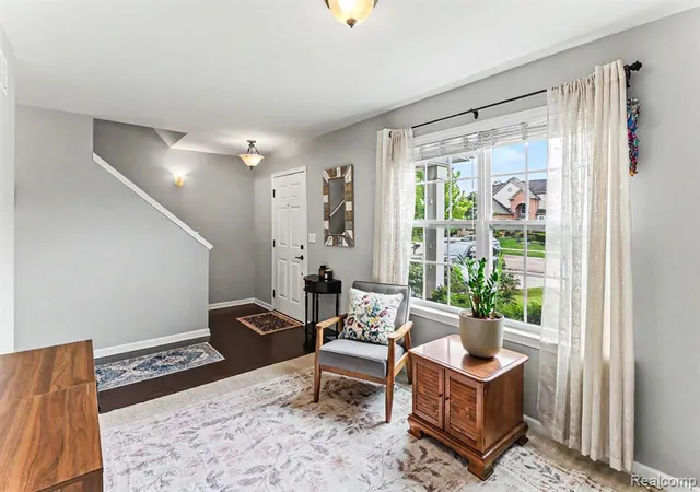 3rd image of 7558 Abigail Dr, Ypsilanti, MI 48198 | MLS# 61006123