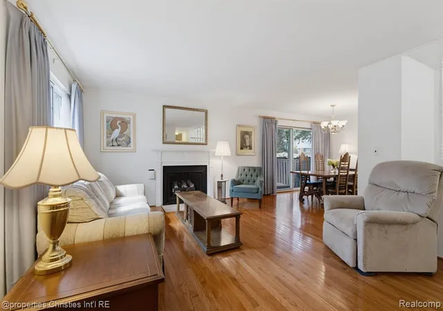 Photo 2 of Sale Pending at 2078 Parmenter Blvd, Royal Oak, MI 48073 4320 | MLS# 61025819 | Listing updated on 2026-09-13
