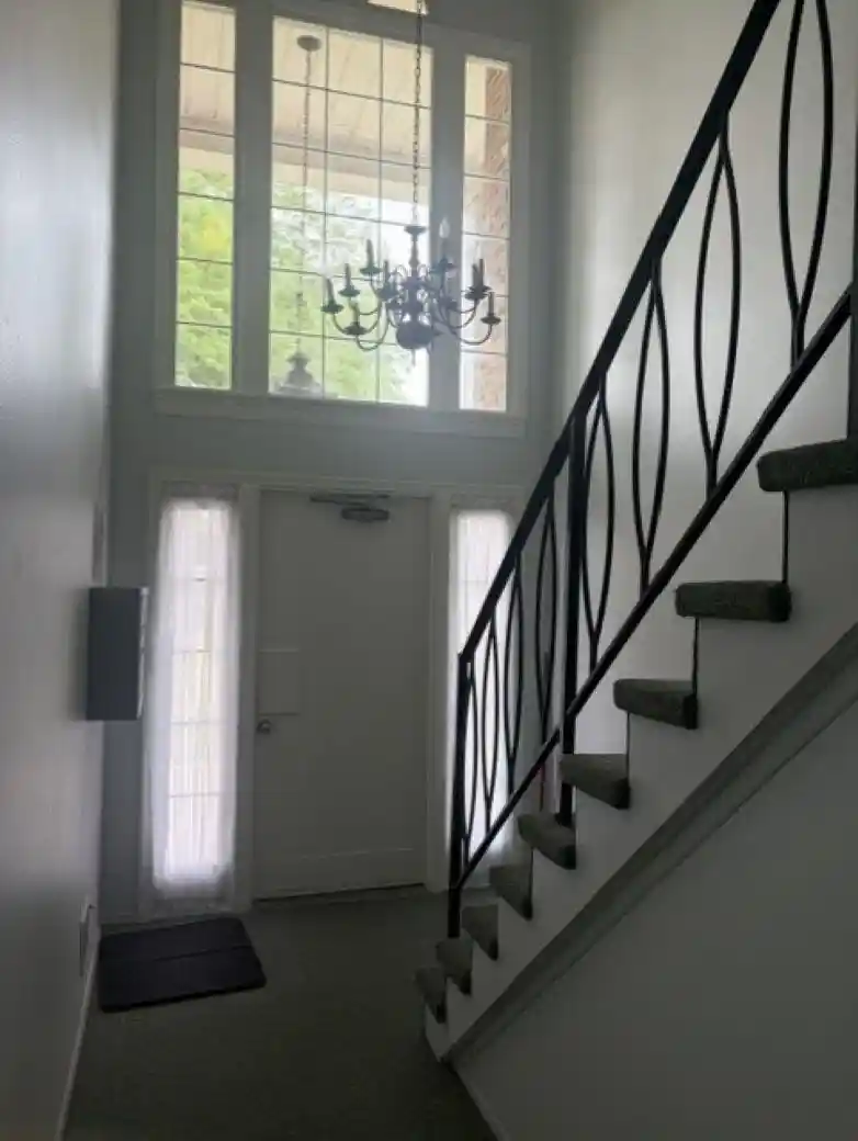 Listing Photo 2 - Condo for sale in 4603 Leisure Ln located at 4603 Leisure Ln, Trenton, MI 48183 - Unit 4603 Leisure Ln