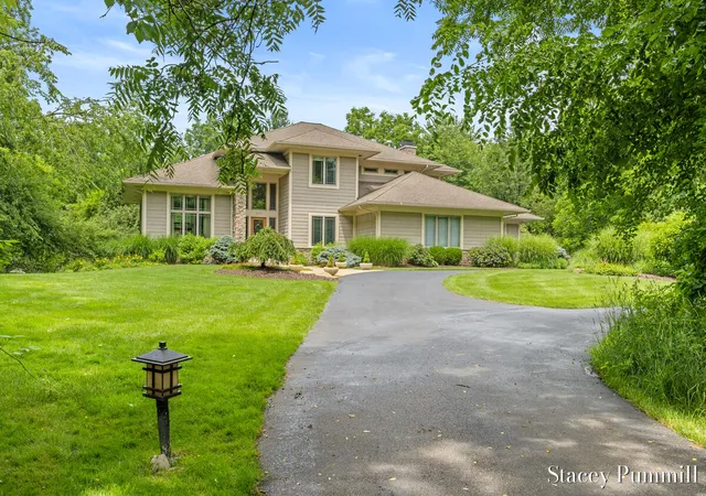 Homes for sale in Ada, MI | 9171 Conservancy Dr, Ada, MI 49301 | MLS# 70543833