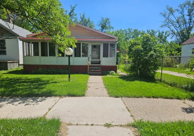 1st image of 3948 Minnesota St, Hamtramck, MI 48212 | MLS# 70538523