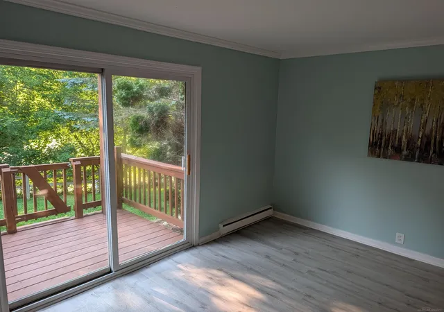 Listing Photo 5 - Condo for sale in building located at 2911 Seymour Lake Rd, Oxford, MI 48371 - Unit #2