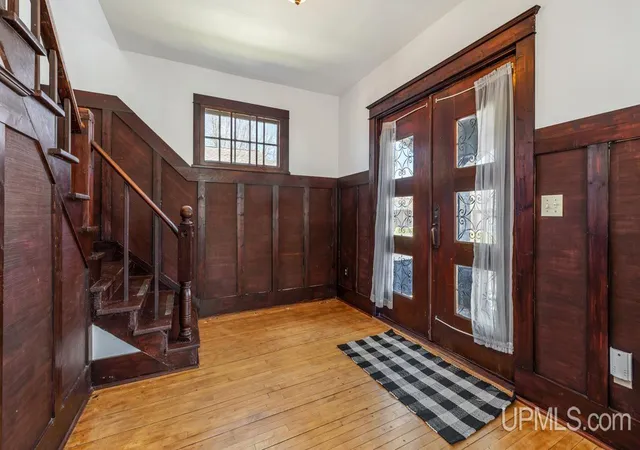 Photo 2 of Single family home for sale at 501 Iron St, Norway, MI 49870 | MLS# 50207391 | Listing updated on 2026-06-18