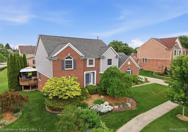 4th image of 6577 Edith Ct, Troy, MI 48085 1006 | MLS# 61005831