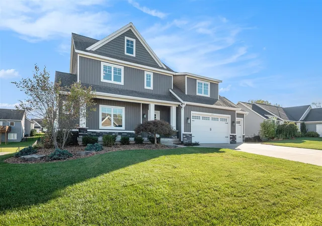 Photo 2 of Single family home for sale at 2156 Ctr Grange Dr, Byron Center, MI 49315 | MLS# 70498444 | Listing updated on 2025-11-19