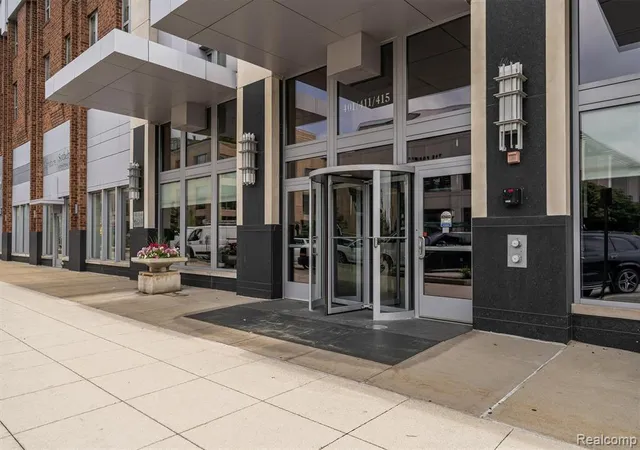 Photo 2 of Condo for sale at 411 S Old Woodward Ave #1011, Birmingham, MI 48009 | MLS# 61020560 | Listing updated on 2026-08-27