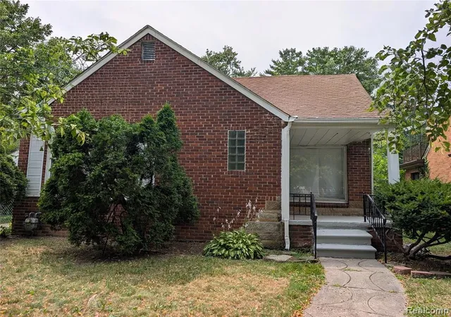 Photo 1 of Sale Pending at 16531 Plainview Ave, Detroit, MI 48219 3303 | MLS# 61013167 | Listing updated on 2026-08-29