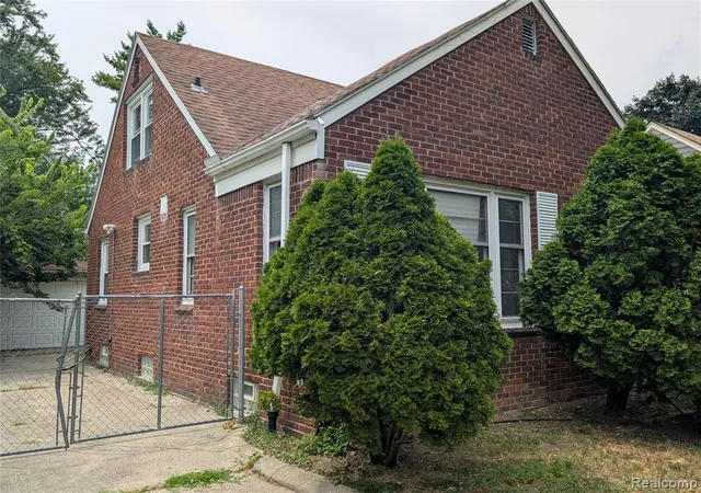 Photo 2 of Sale Pending at 16531 Plainview Ave, Detroit, MI 48219 3303 | MLS# 61013167 | Listing updated on 2026-08-29