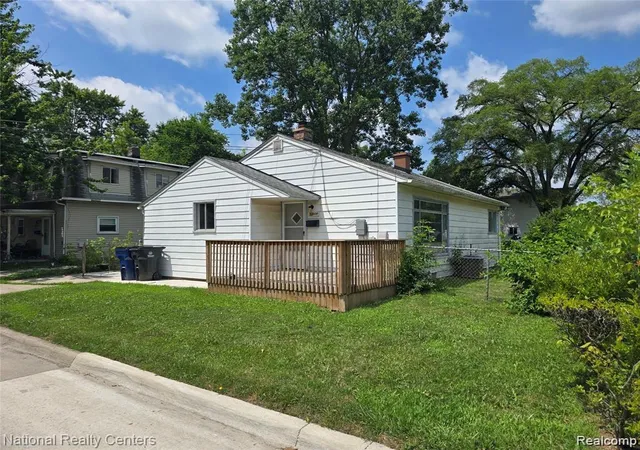 Homes for sale in Westland, MI | 32004 Cheboygan Ct, Westland, MI 48186 | MLS# 60974151