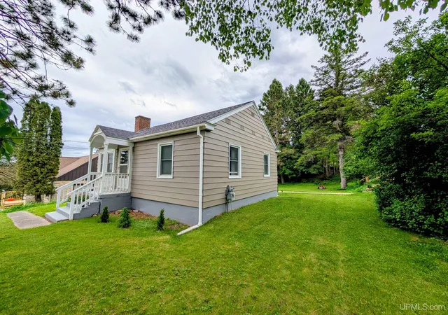 Homes for sale in Iron River, MI | 817 W Boyington St, Iron River, MI 49935 | MLS# 50191459