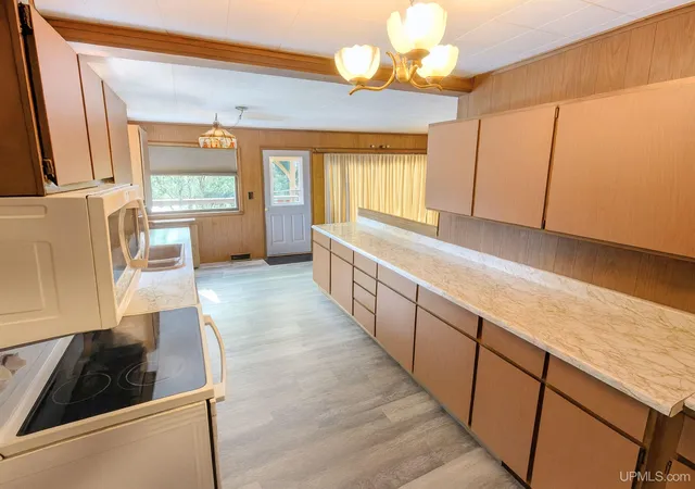 Homes for sale in Iron River, MI | 817 W Boyington St, Iron River, MI 49935 | MLS# 50191459