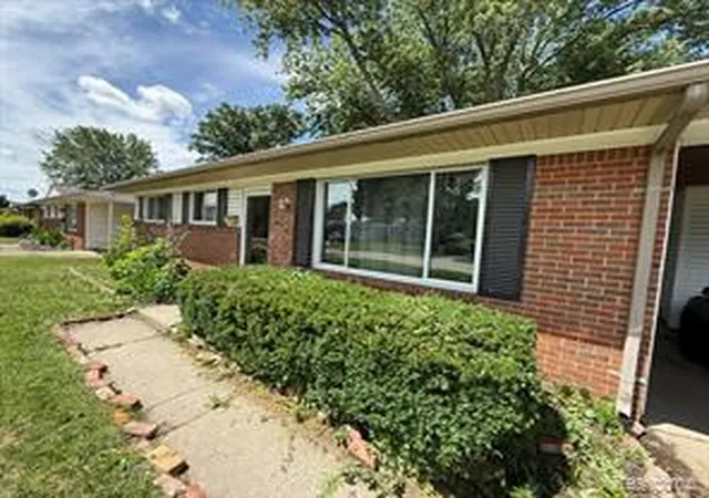 Homes for sale in Sterling Heights, MI | 43105 Penny Dr, Sterling Heights, MI 48314 | MLS# 61004915