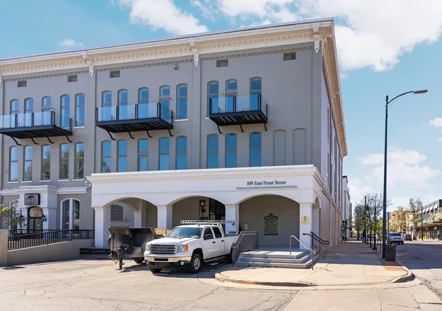 2nd image of 109 E Front St, Traverse City, MI 49684
