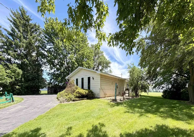 5th image of 1400 Wetters Rd, Kawkawlin, MI 48631 | MLS# 50212584