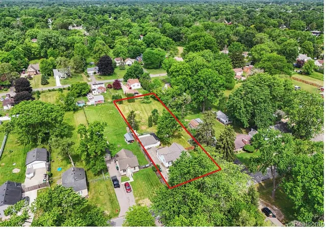 Homes for sale in Taylor, MI | 11340 Polk St, Taylor, MI 48180 | MLS# 61000899