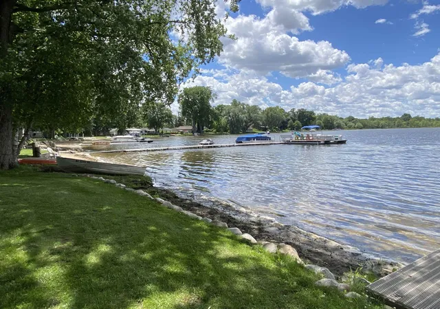 Photo 4 of Single Family Residence at 9330 Oakdale Dr, Laingsburg, MI 48848 | MLS# 50211721 | | Sold on 2026-06-26