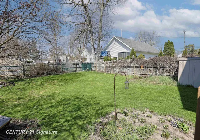 25th image of 706 S Lincoln St, Bay City, MI 48708 | MLS# 50206272