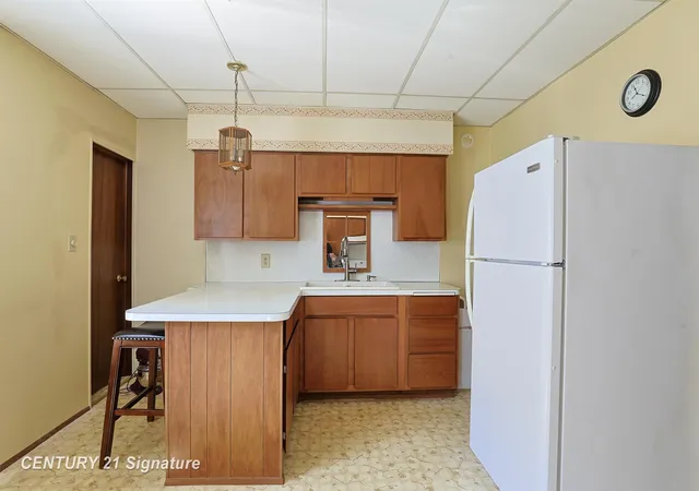5th image of 706 S Lincoln St, Bay City, MI 48708 | MLS# 50206272