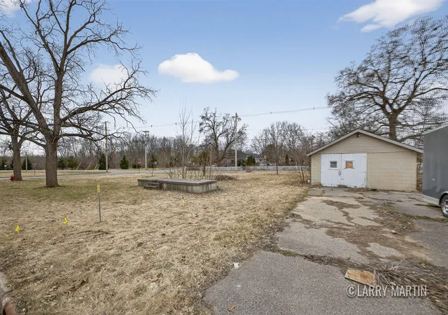 5th image of 222 S Division St, Lowell, MI 49331 | MLS# 70534529