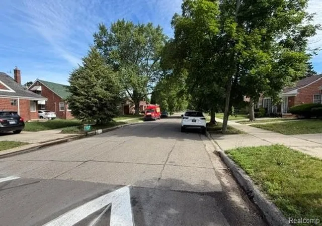 Photo 4 of Single family home for sale at 8260 Beaverland, Redford, MI 48239 1104 | MLS# 61023712 | Listing updated on 2026-08-23