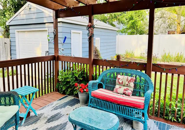 Photo 4 of Single family home for sale at 2520 Barstow Rd, Lansing, MI 48906 3741 | MLS# 61025339 | Listing updated on 2026-08-28