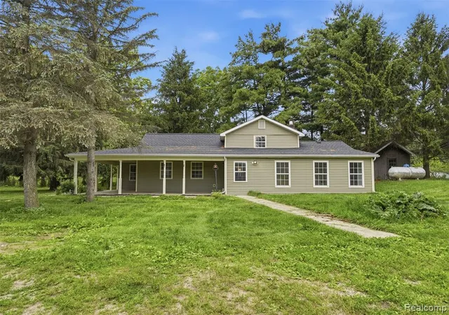 Homes for sale in Byron, MI | 8573 W Lovejoy Rd, Byron, MI 48418 | MLS# 61006154