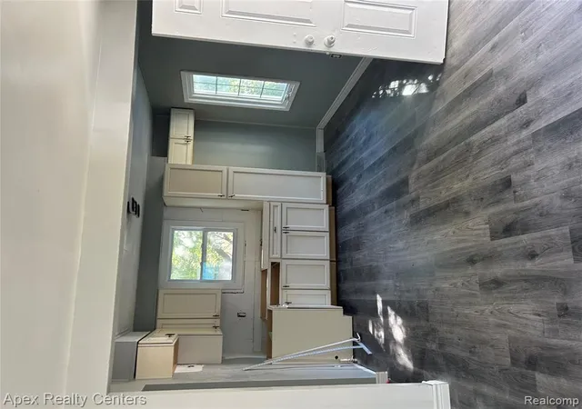 Photo 4 of Single family home for sale at 26016 Stanford St, Inkster, MI 48141 3286 | MLS# 61025112 | Listing updated on 2026-09-19
