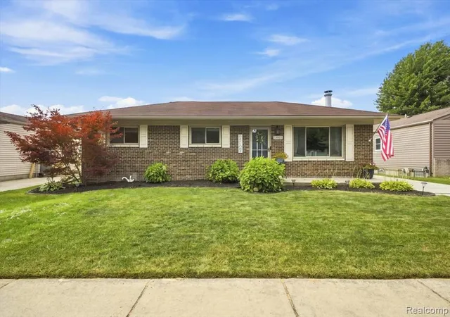 Photo 2 of Single family home for sale at 41269 Dunboyne Cir, Clinton Township, MI 48038 1856 | MLS# 61024741 | Listing updated on 2026-09-05