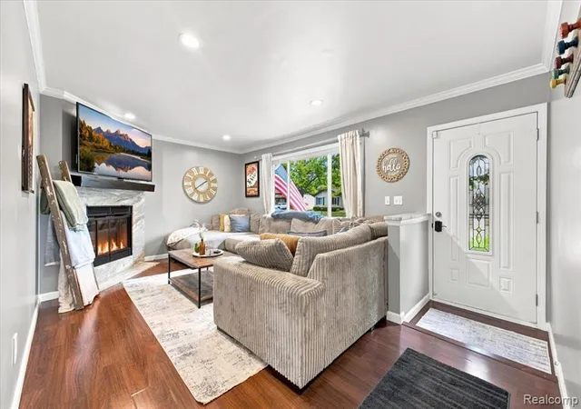 Photo 4 of Sale Pending at 41269 Dunboyne Cir, Clinton Township, MI 48038 1856 | MLS# 61024741 | Listing updated on 2026-09-13