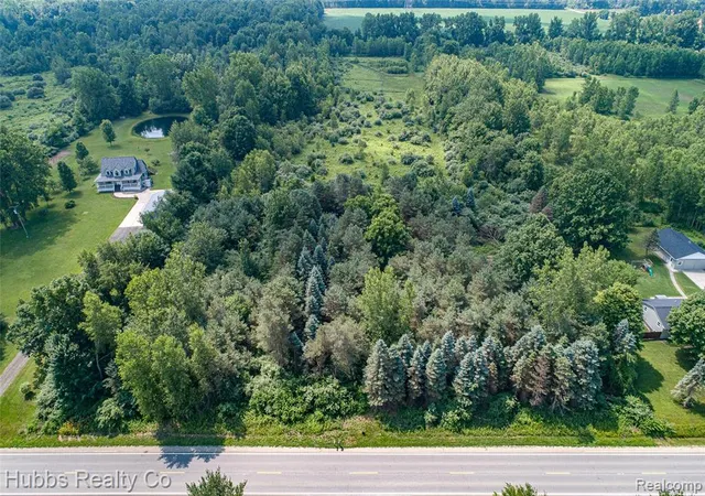 Homes for sale in Millington, MI | 9361 Birch Run Rd, Millington, MI 48746 | MLS# 60979973