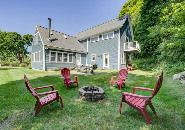 Photo 3 of Single family home for sale at 104 N Second St, Leland, MI 49654 | MLS# 80072767 | Listing updated on 2026-08-27