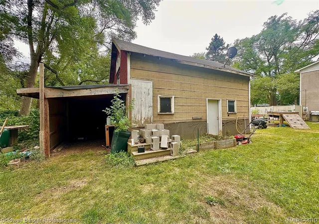 Photo 23 of Single family home for sale at 147 Myron St, Ortonville, MI 48462 8824 | MLS# 61025754 | Listing updated on 2026-09-02