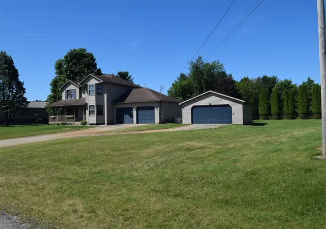 Homes for sale in Coldwater, MI | 252 Adolph Shores Rd, Coldwater, MI 49036 | MLS# 70539041