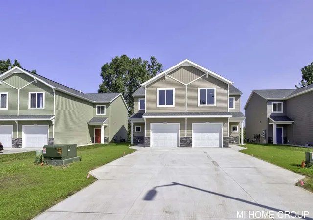 Photo 1 of Sale Pending at 13654 Signature Dr, Holland, MI 49424 | MLS# 70473549 | Listing updated on 2026-01-29