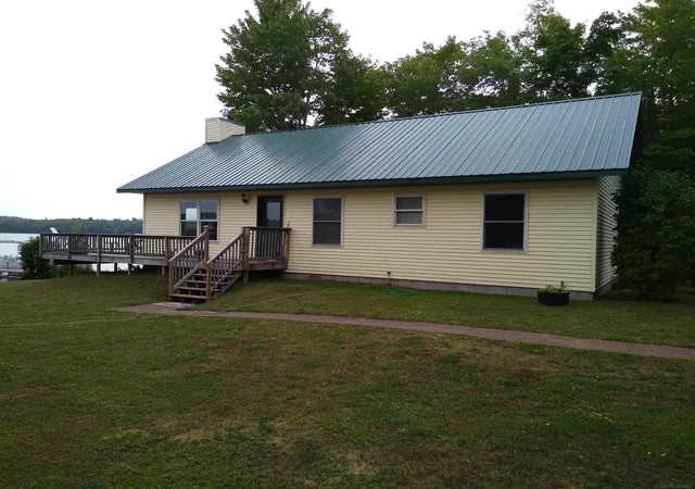 Homes for sale in Toivola, MI | 7840 Twin Lakes Rd, Toivola, MI 49965 | MLS# 50212945