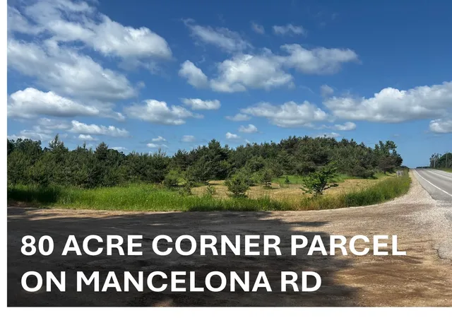 Homes for sale in Mancelona, MI | 4856 Mancelona Rd, Mancelona, MI 49659 | MLS# 80058791
