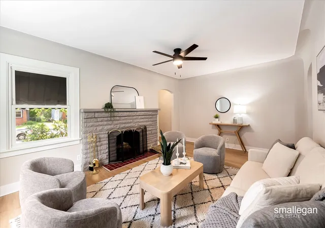 4th image of 820 Diamond Ave, Grand Rapids, MI 49503 | MLS# 70544447